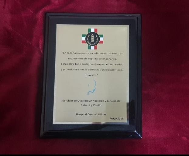Placas Fundidas y Reconocimientos corporativos